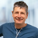 FH Campus Wien: DEA-App bietet kostenlose Unterstützung für pflegende Angehörige von Demenzerkrankten